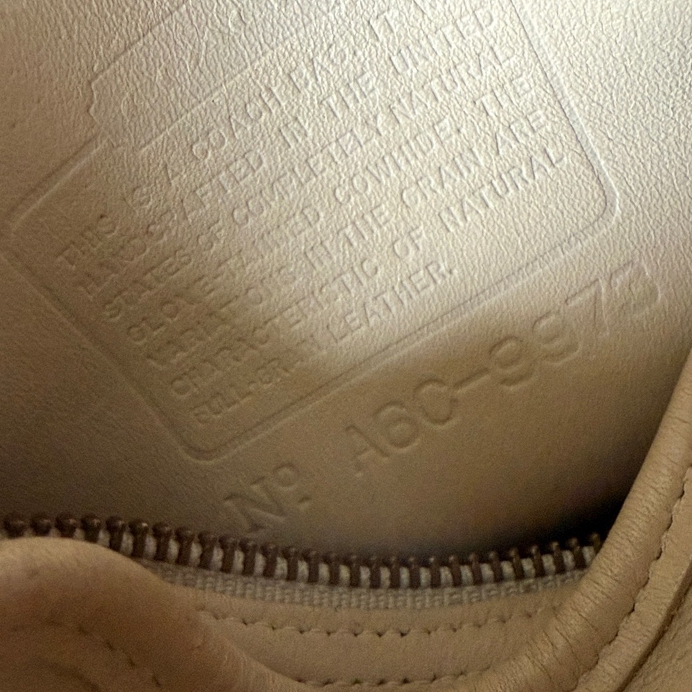 COACH Women’s Elegant Cream Leather Shoulder Bag N- A6C-9976 - Picture 6 of 8